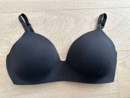 Soutien gorge bra sans armature Victoria’s Secret noir et le
