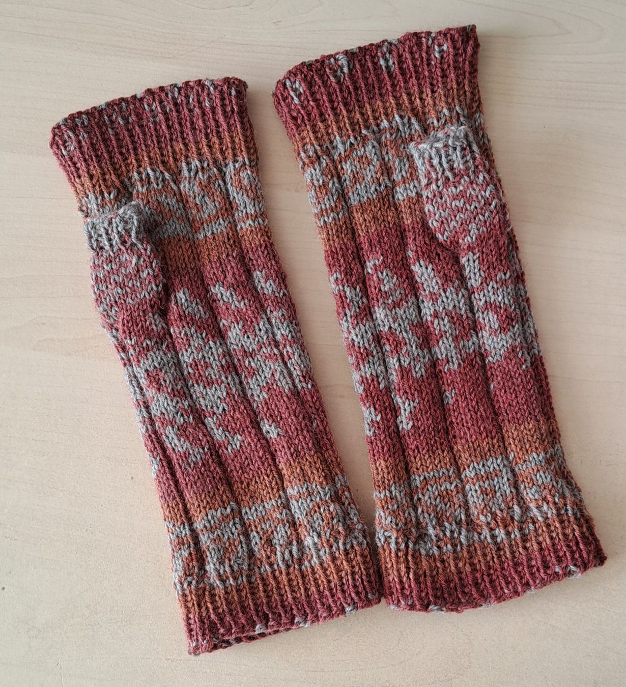 Gants & mitaines : Armstulpen_1 – Neuf avec emballage d'origine à Romanshorn par Octa27