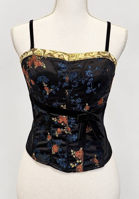 Top: Corsagentop Gr. 38 – Usato da Zürich venduto da sunsilvana