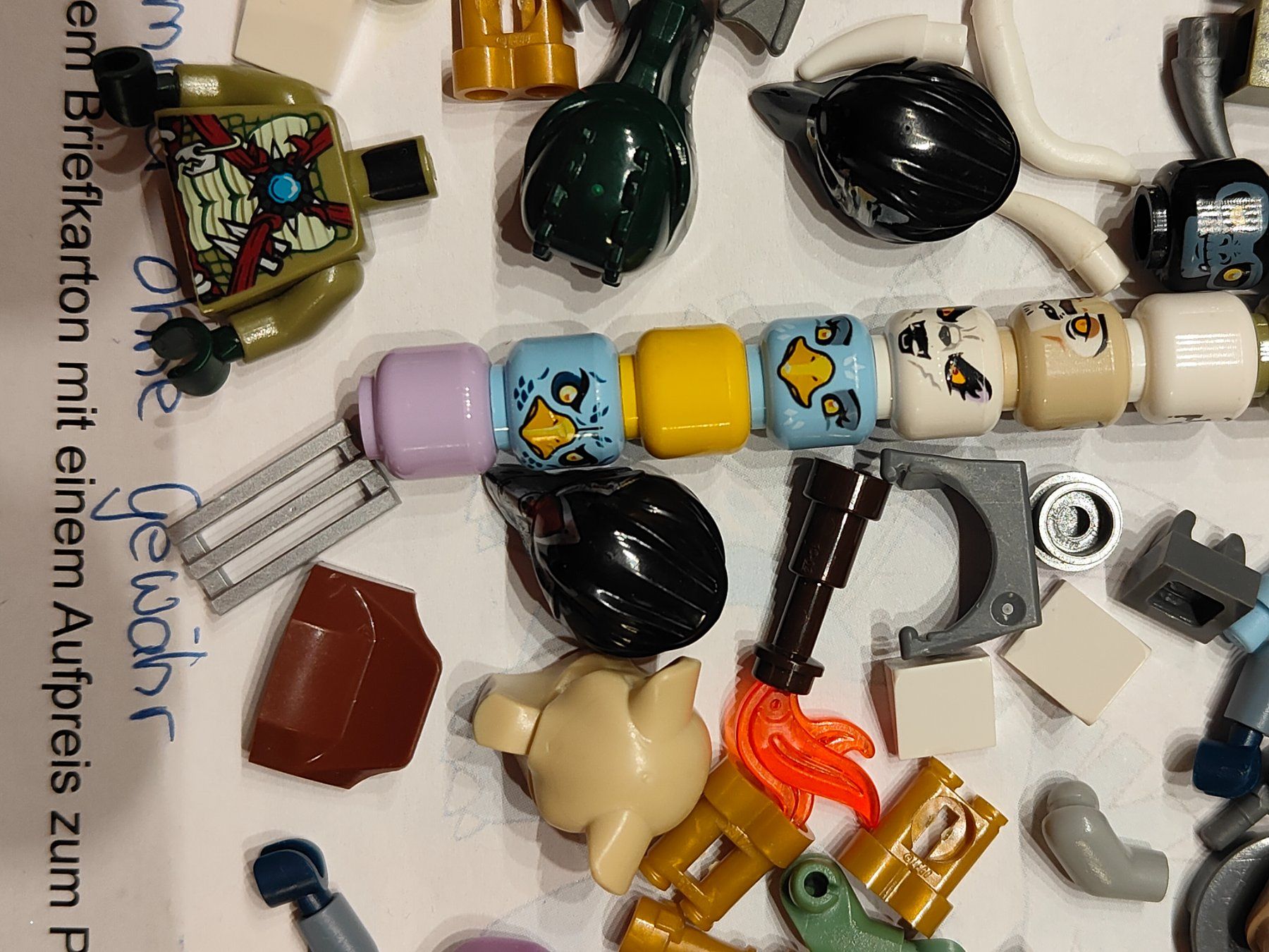 Lego Kit di costruzioni: Legofigurenteile  viele Teile zu Chima  /E35 – Usato da St. Gallen venduto da Bisaknosp 6
