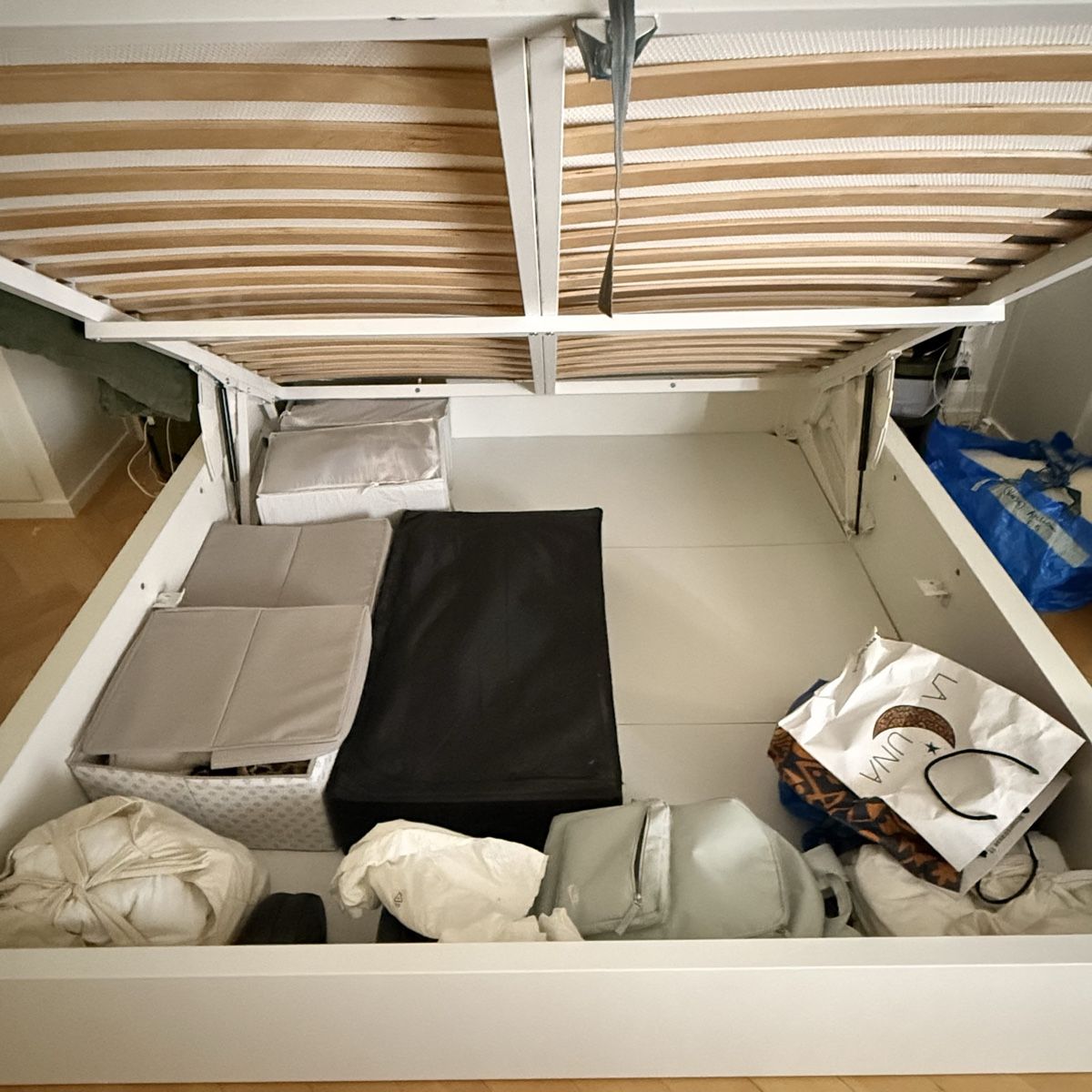 Lits: IKEA MALM Bett 180x200cm – D'occasion à Bern par fab_315 1