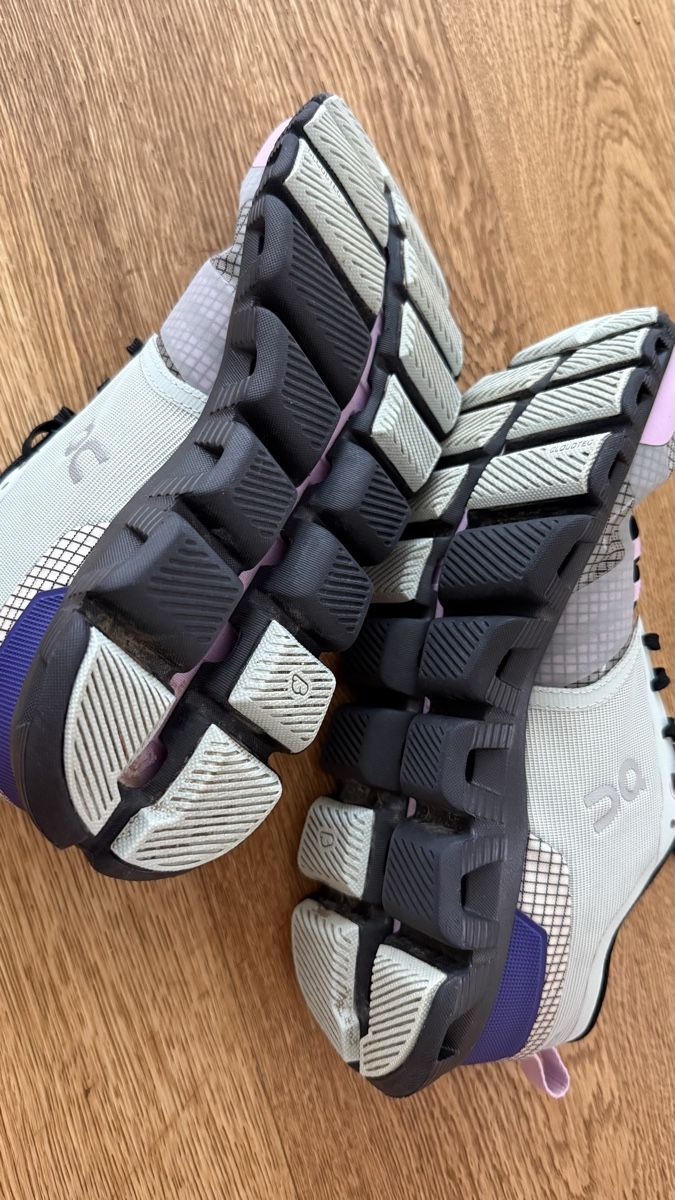 On Damenschuhe: On Cloud x Shift Running Trail Shoes, size 39 – Gebraucht aus Boswil von hey.itsme 4