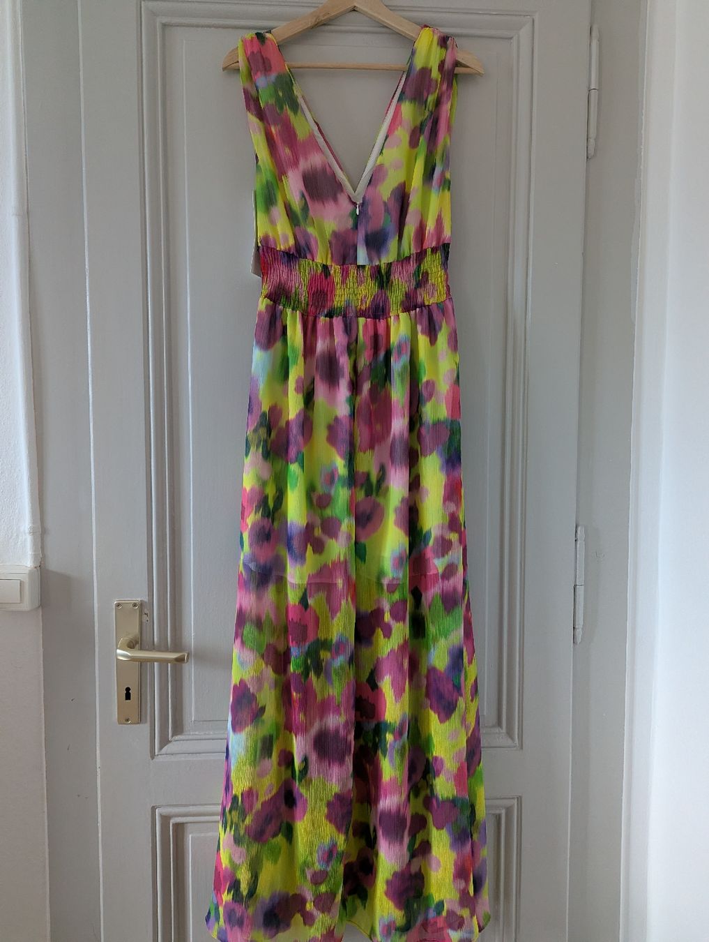 Morgan Vestiti: sublime robe Morgan 38  – Nuovo e nell'imballaggio originale da Montreux venduto da dem_gyt9 4