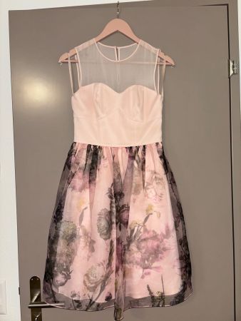 Beautiful Ted Baker 1 floral pink wedding guest dress small