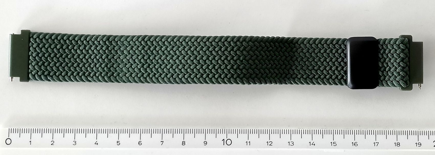 Bracciali & Braccialetti: Nr240 Textil Uhrenband geflochten elastisch 20mm grün – Nuovo (secondo la descrizione) da Teufen ZH venduto da bee50two 1