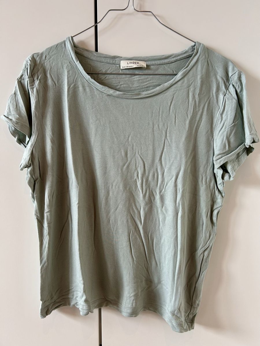 T-shirts: T-Shirt – D'occasion à Jona par caro_schaf