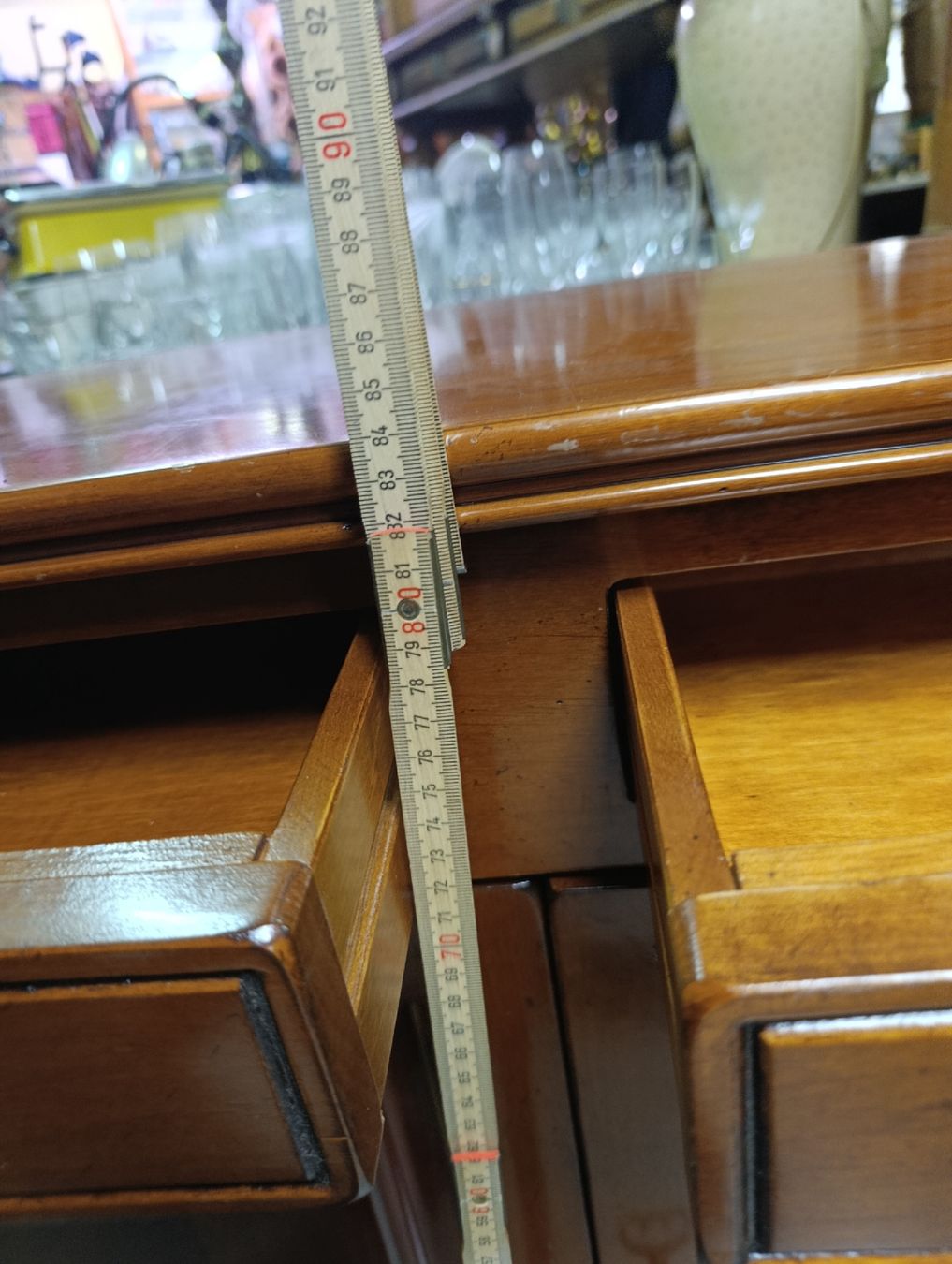 Cassettiere: Antike Kommode / Sideboard – Nussbaum Massiv – Usato da Zürich venduto da Brocki_ZurichZH 4