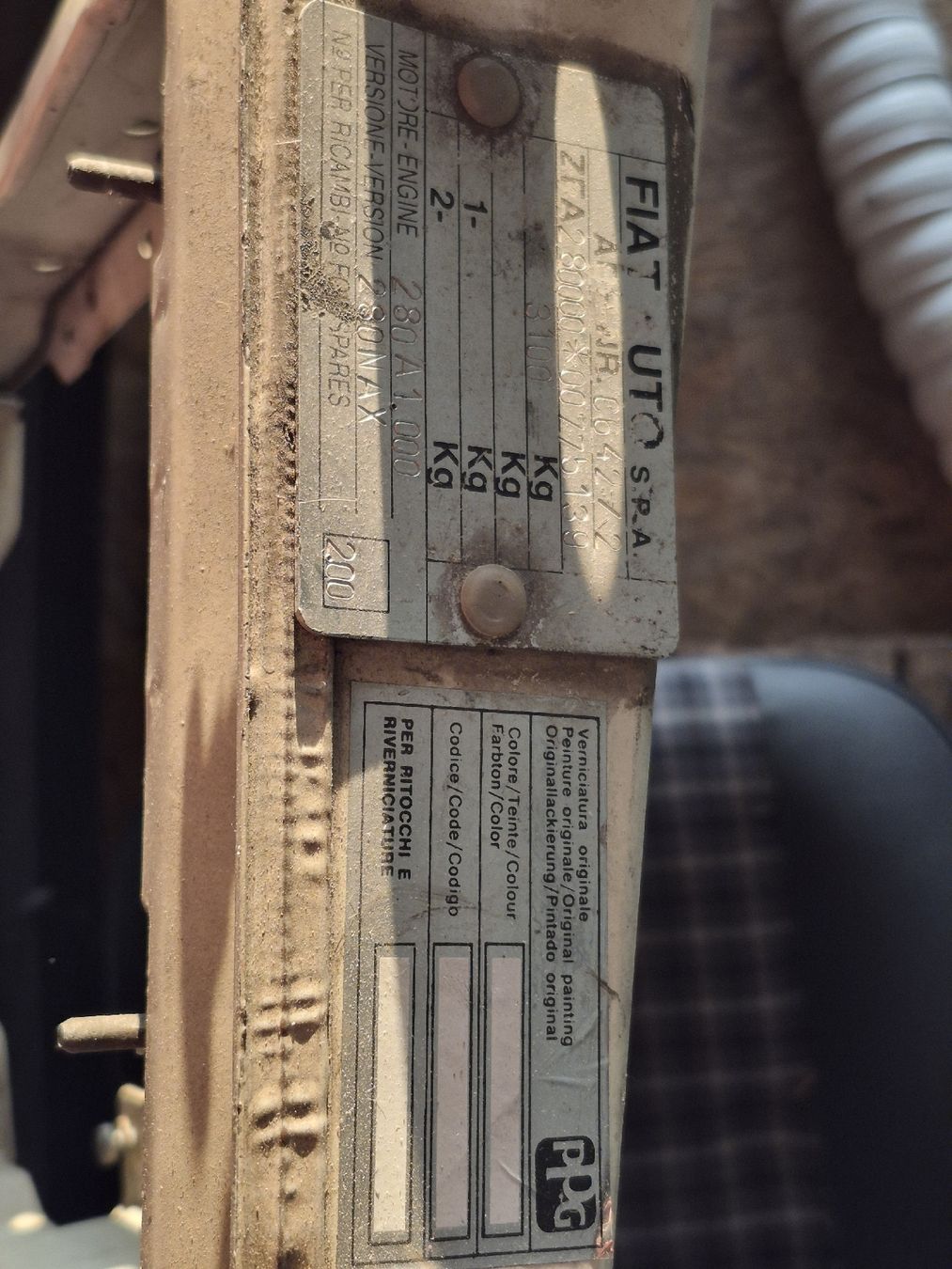 Fiat Toutes les pièces auto: FIAT 280/290 Schlossträger – D'occasion à Riedtwil par Scania94D- 1