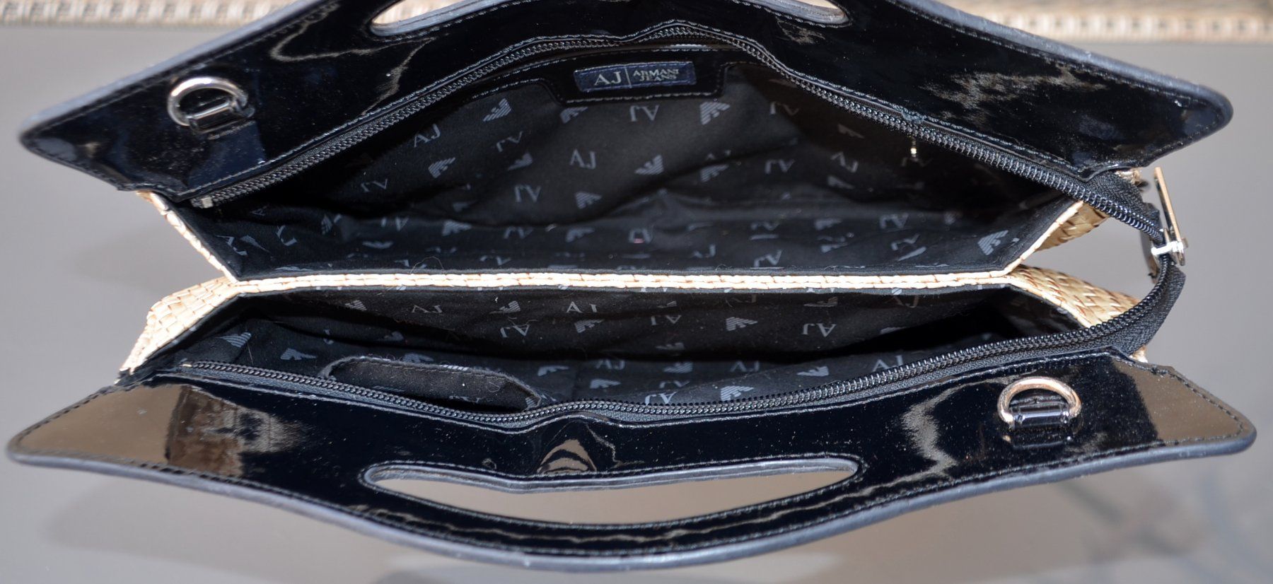 Armani Borse da donna: Armani Jeans Tasche / sac – Usato da Collonges venduto da arashee 3