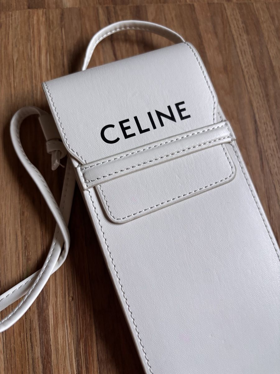 Celine Taschen für Damen: Celine Tasche. Etui. – Gebraucht aus Luzern von lor_x8hx 7
