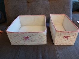 2 süsse Aufbewahrungsboxen mit Schleifen