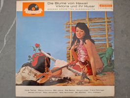 Die Blume Von Hawaii / Viktoria Und Ihr Husar (LP)