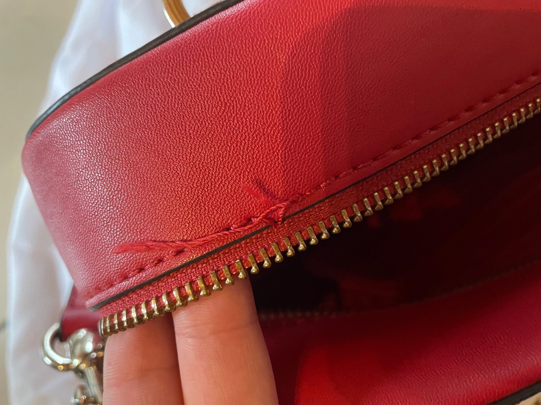 Moschino Borse da donna: Sac à main Moschino – Usato da Saxon venduto da Mel_b224 6