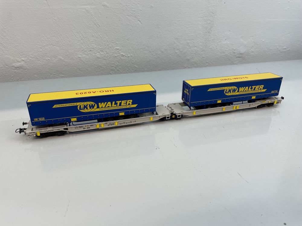 Roco Gelenkwagen Sdggmrss mit zwei Lastwagenauflieger DC H0 (Gebraucht ...