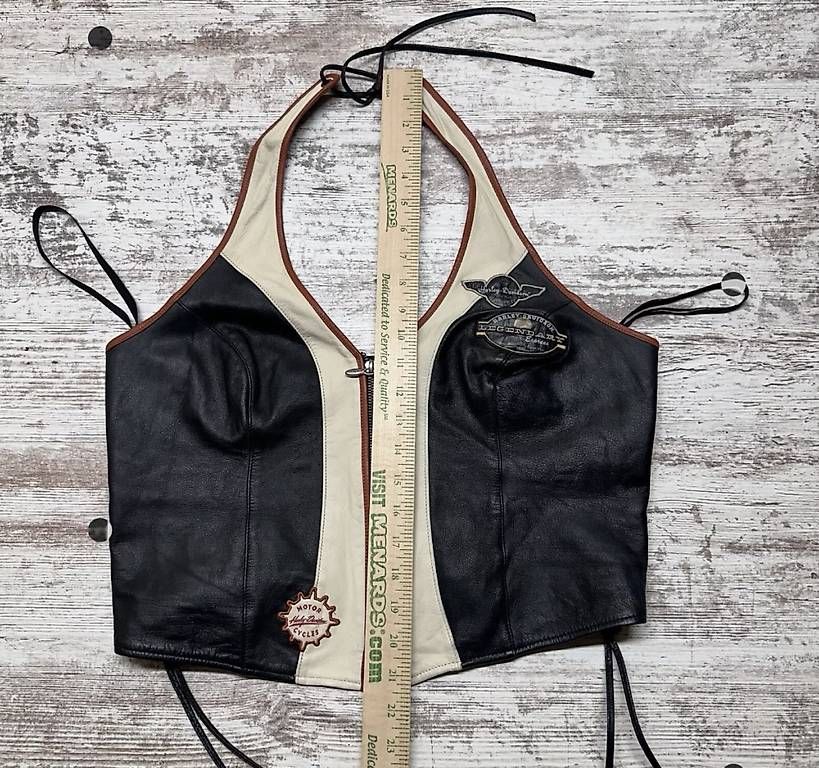 Top: Harley Davidson Leather Halter Top Large – Usato da Zürich venduto da car_v988 3
