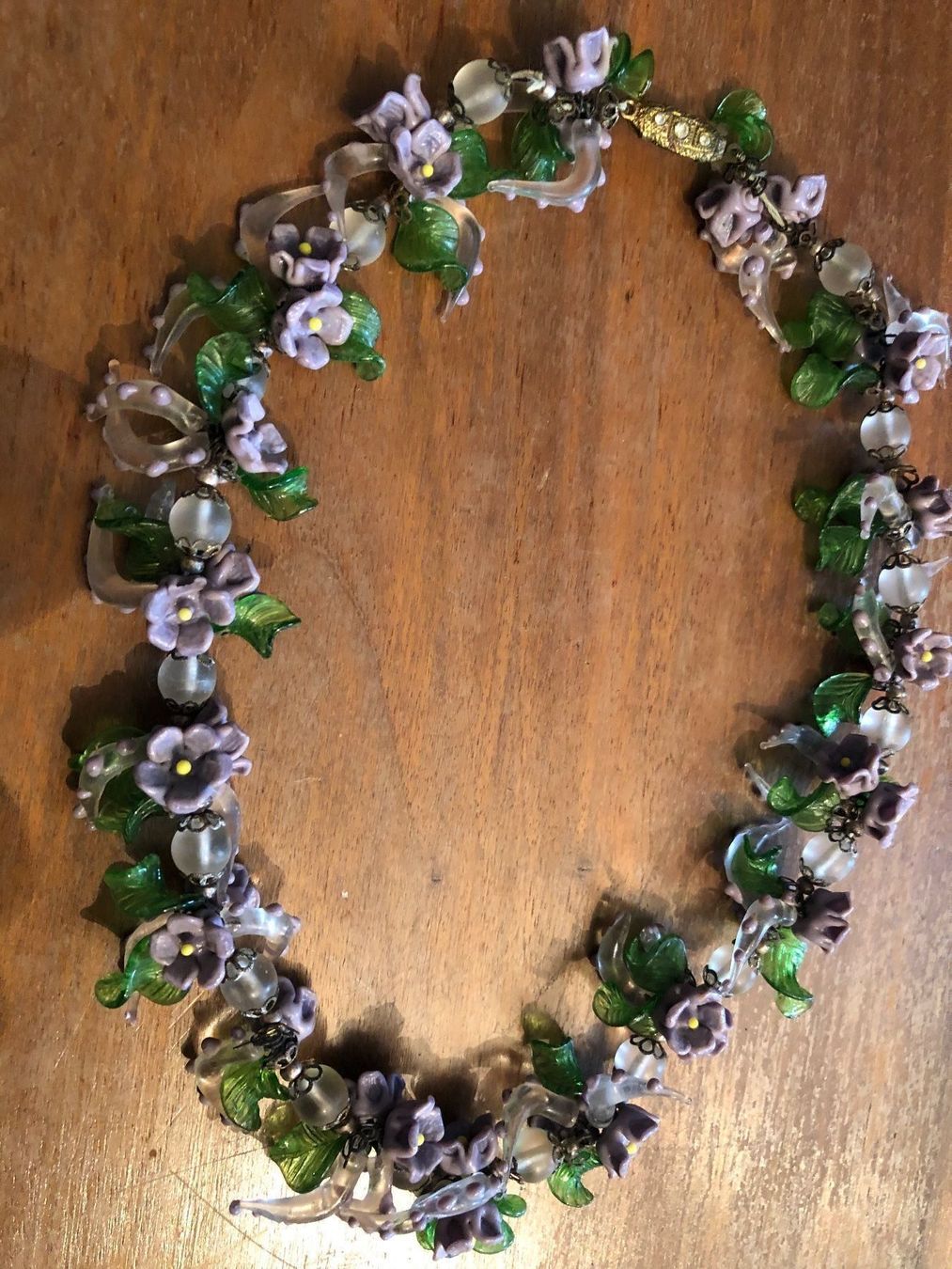 Ketten: GABLONZERGLASBLÜTEN COLLIER.Violettfarbe – Neu (gemäss Beschreibung) aus Wald ZH von mlnt 4