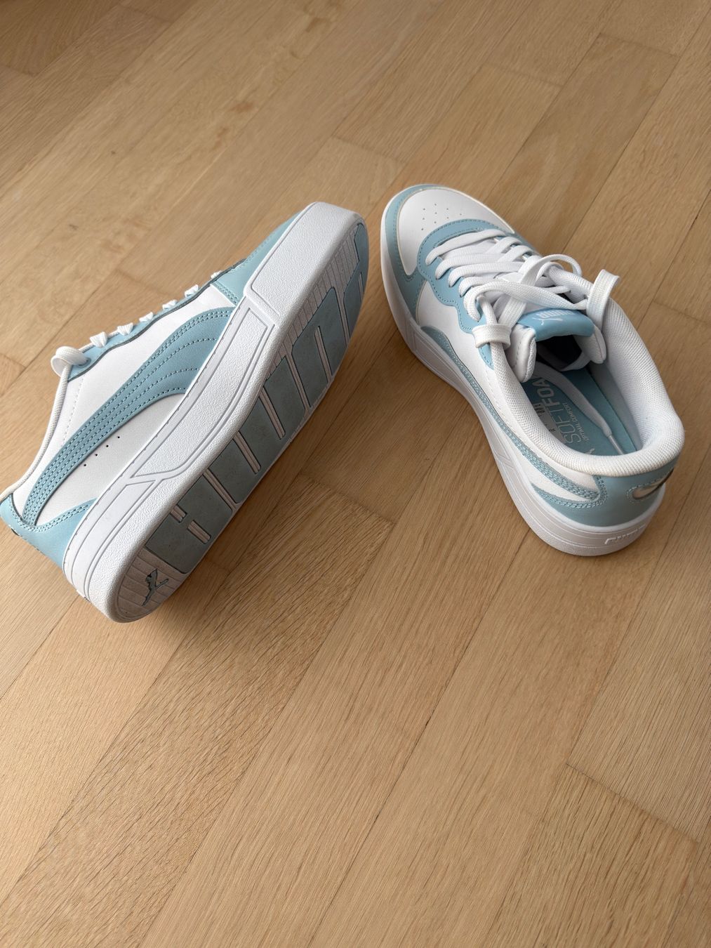 Puma Scarpe da donna: Puma Skye Sneaker Damen Grösse 38.5 – Nuovo (secondo la descrizione) da Laufen venduto da andii3 2