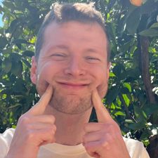 Profile image of yar_8m9p