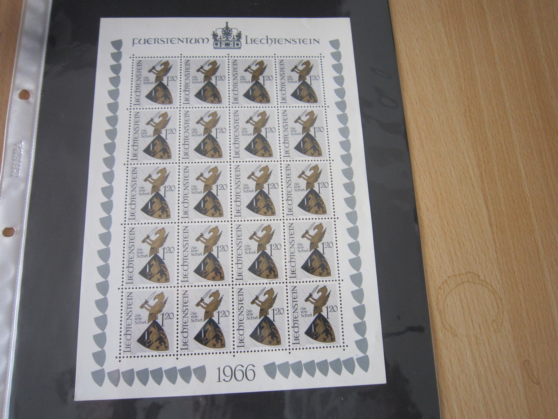 Tutti i francobolli: 1966 schöne Blöcke Lichtenstein Serie – Usato da Giubiasco venduto da sal_9j6w 4