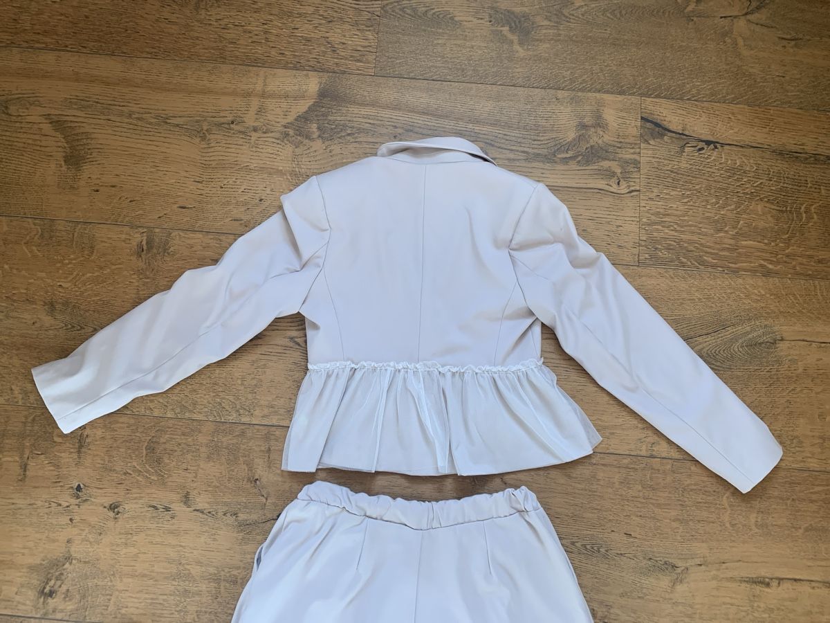 Completi & Tailleur: Imperial, Deux Piece, M – Usato da Thierachern venduto da reten 5
