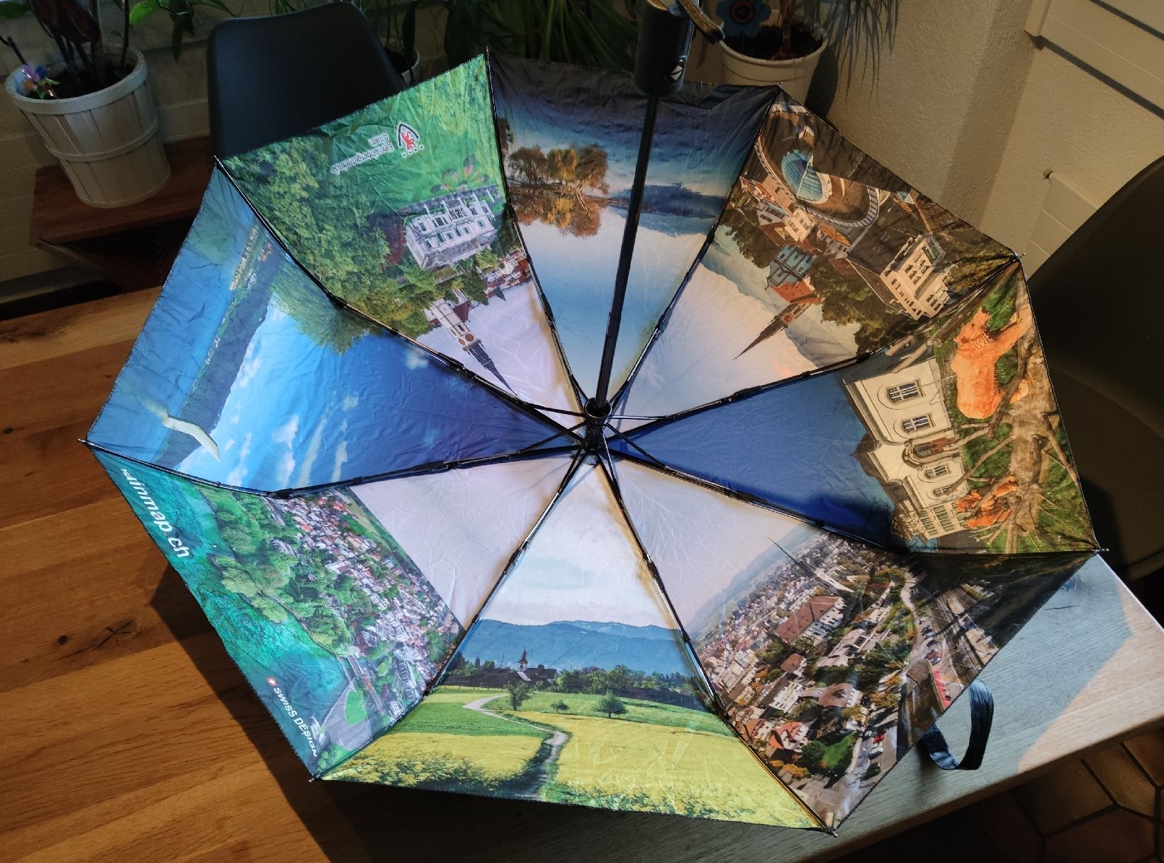Parapluies: Regenschirm Rainmap - Gemeinde Cham - mit Schutzhülle - neu – Neuf avec emballage d'origine à Zofingen par Justice79