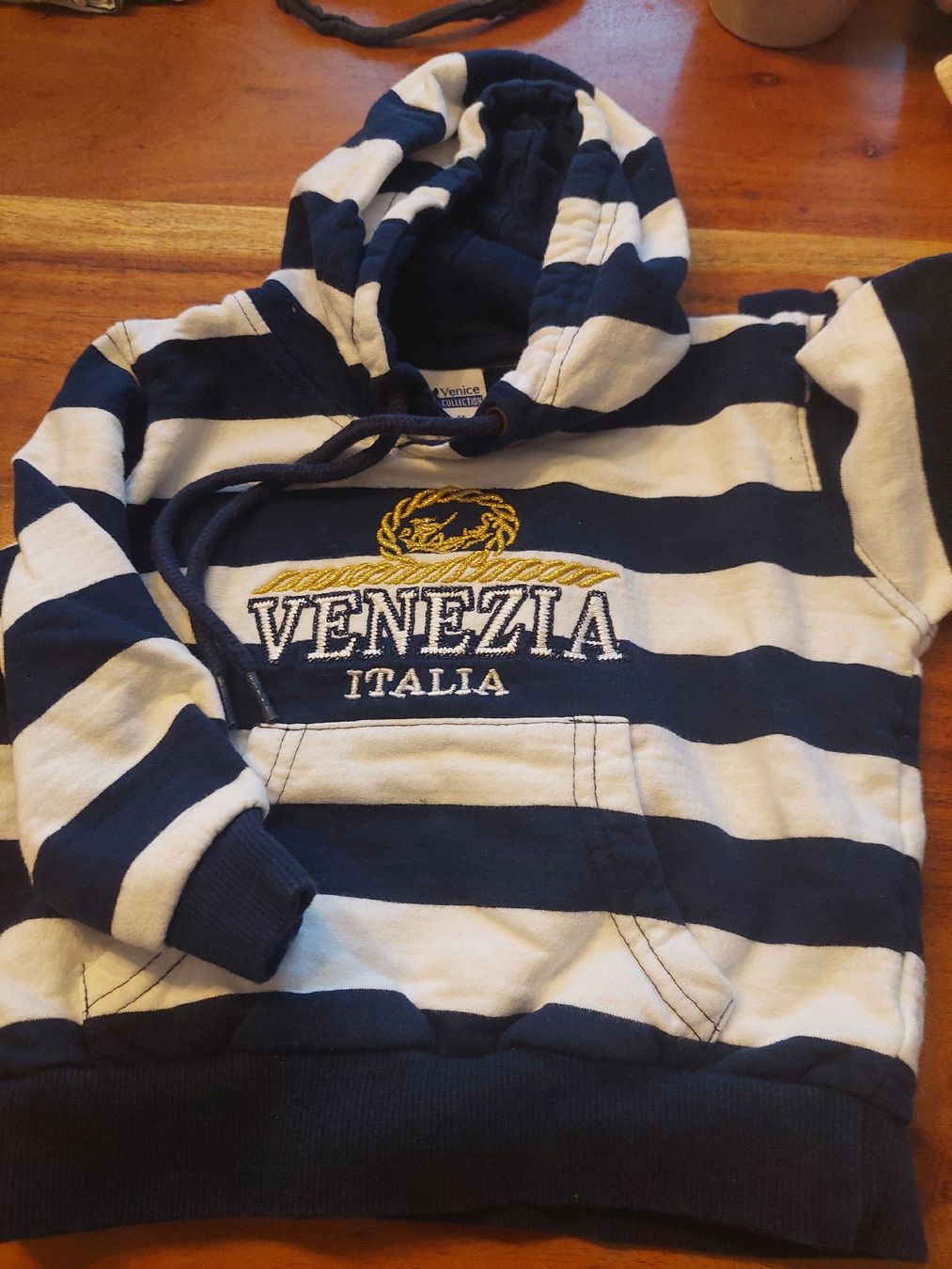 Maglioni & Felpe: Pullover Venezia 1 Monat – Usato da Sissach venduto da zwwerg