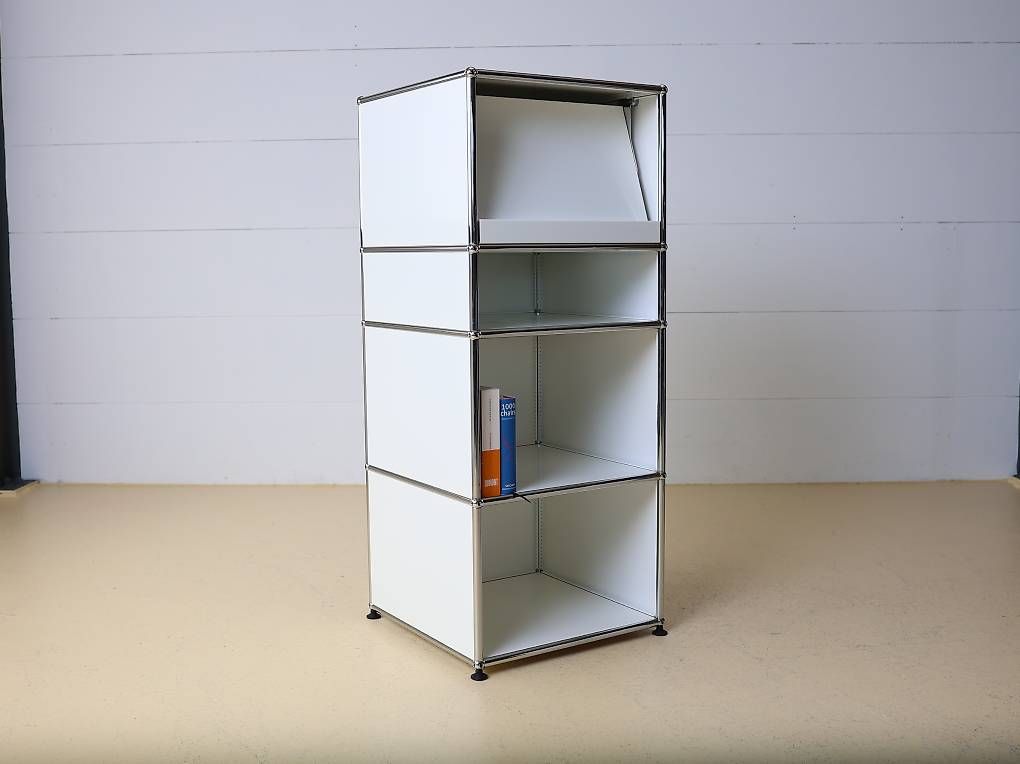 USM Scaffali: USM Haller Highboard Reinweiss mit Prospekthalter – Usato da Meinisberg venduto da atelier_TILIJA 4