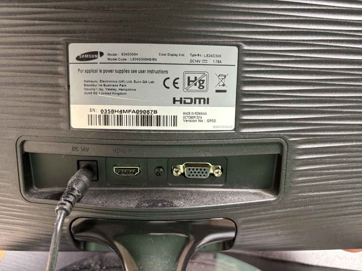 Samsung Monitor: Samsung S24D300H – Usato da Corsier GE venduto da Benorto 1