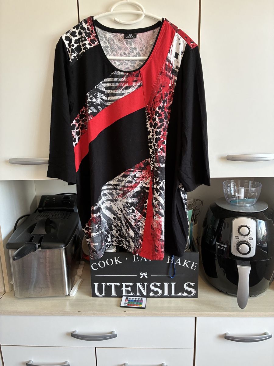 T-shirt: T-Shirt drei Viertel – Usato da Ostermundigen venduto da Didi-Mader