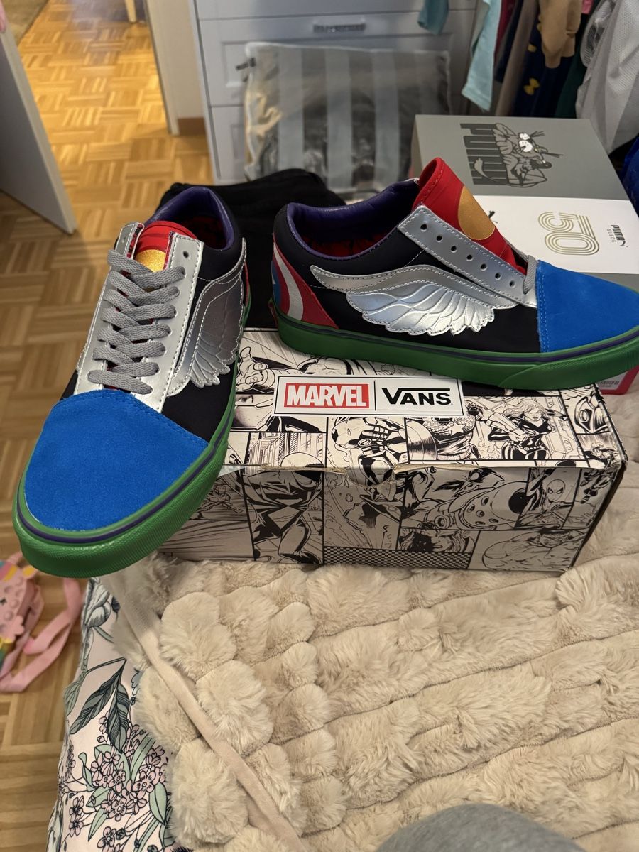 Vans Herrenschuhe: Vans Old Skool Marvel Avengers multi 41eu neuve – Neu und originalverpackt aus Carouge GE von Brown66