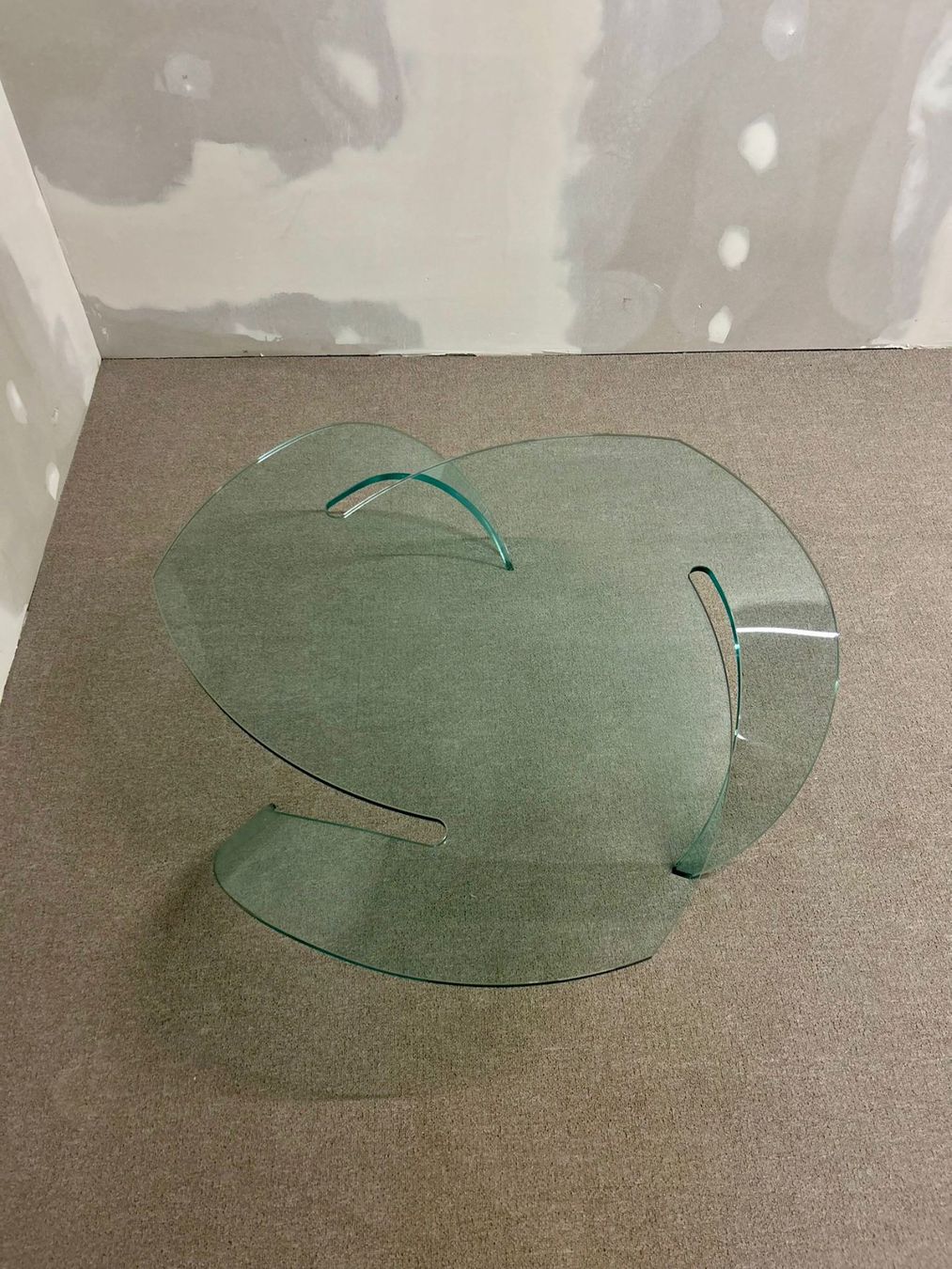 Tavoli: Design Glas Couchtisch Unikat Coffee Table Blickfang – Usato da Rickenbach ZH venduto da Der-Insider 2