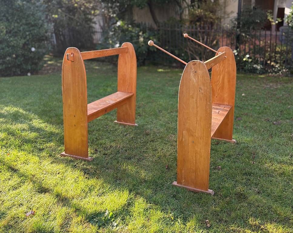Giocattoli: Spielständer massiv Erle, Cavaletti steineriani Waldorf – Usato da Minusio venduto da Iris20010
