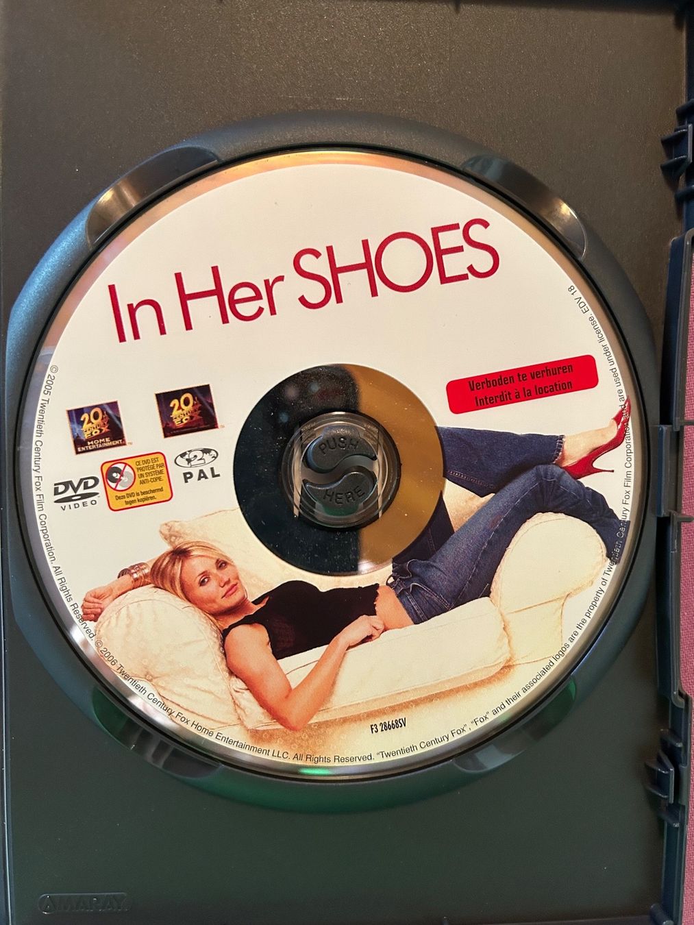 Tutti i DVDs: IN HER SHOES (CAMERON DIAZ) – Usato da St-Cierges venduto da Crisi53 2