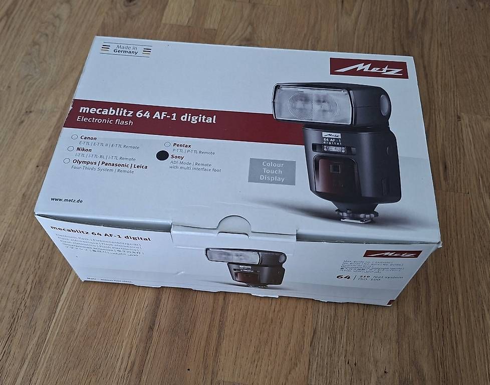 Flash: Blitz Metz 64 AF-1 digital für Sony, mit Diffusor – Usato da Meinisberg venduto da Lasso 2