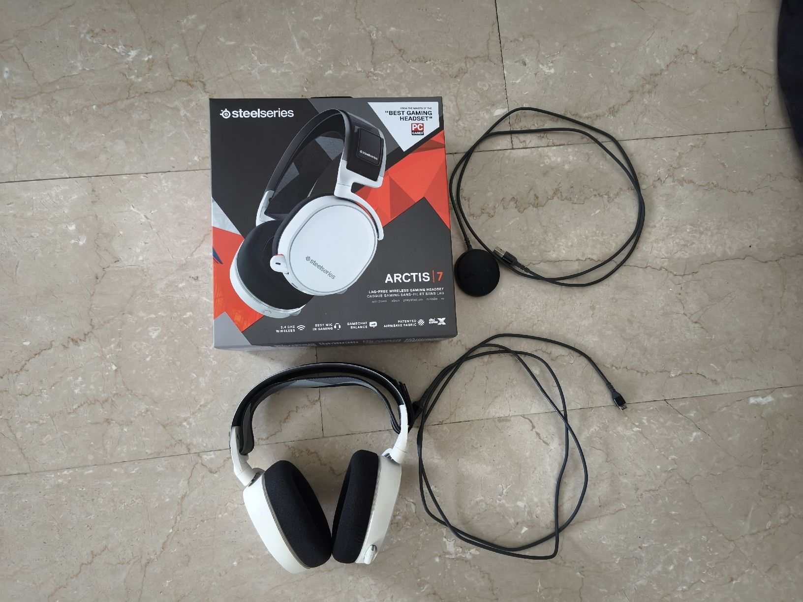 Steelseries Cuffie: SteelSeries Arctis 7 Gaming Headset weiss gebraucht – Usato da Wattwil venduto da mir_sty8