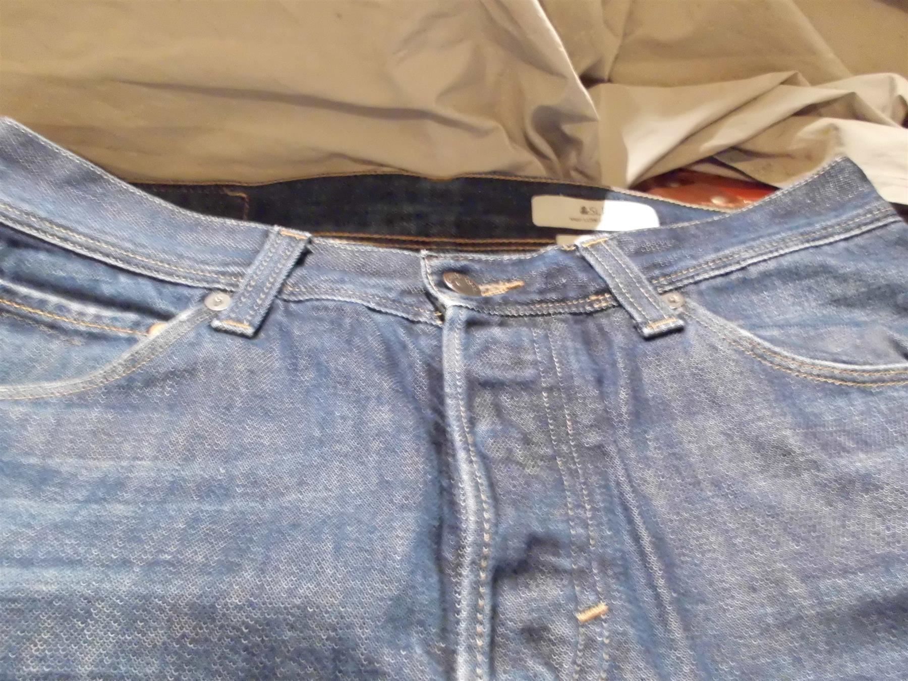 H&M Jeans: Jeans Grösse 31x32, H&M, dunkelblau – Usato da Zürich venduto da abraxas1291 1