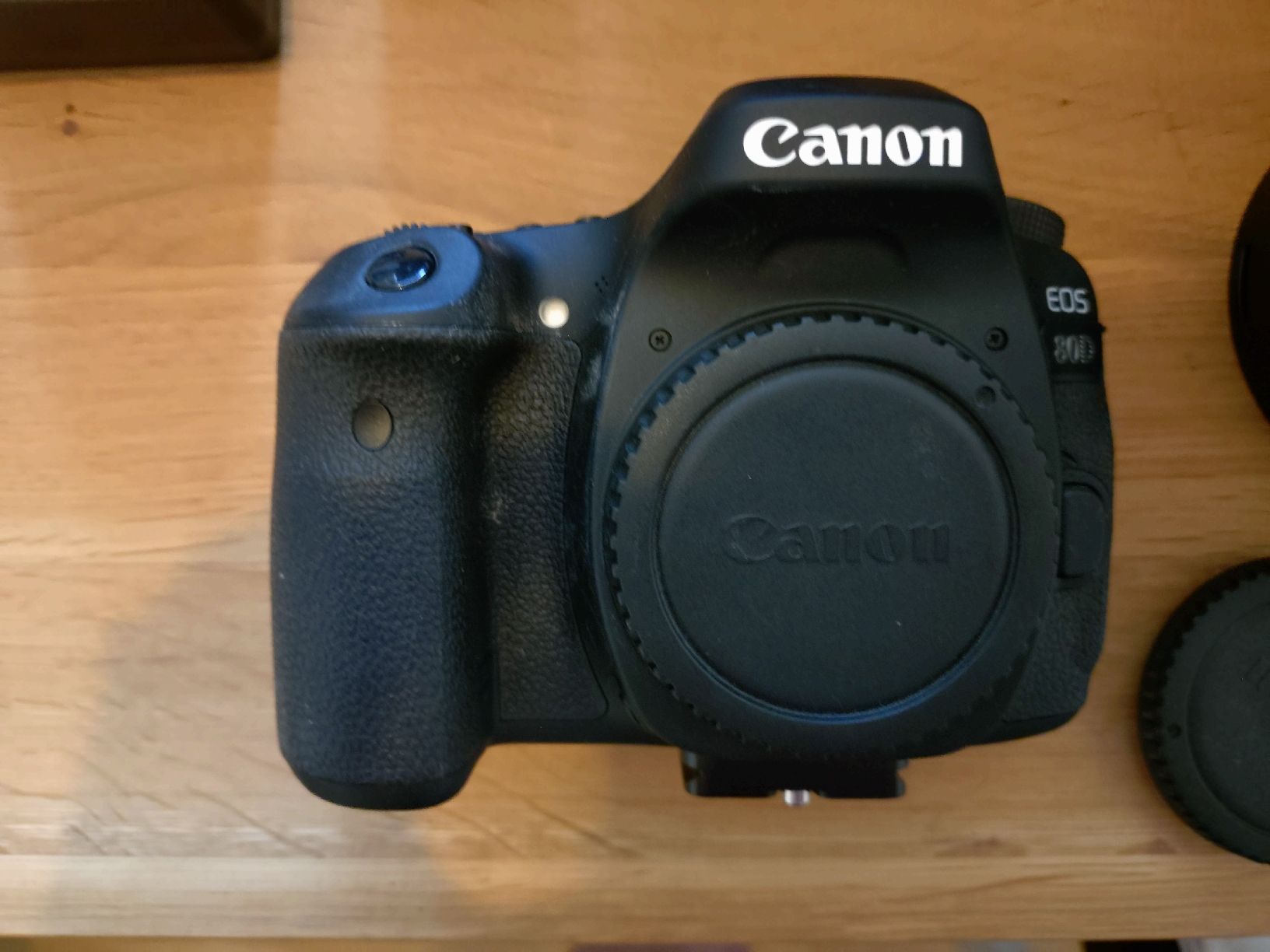 Canon Fotocamera: Canon EOS 80D Kamera-Set mit 2 Objektiven & Zubehör – Usato da Wabern venduto da mai_82gm 1