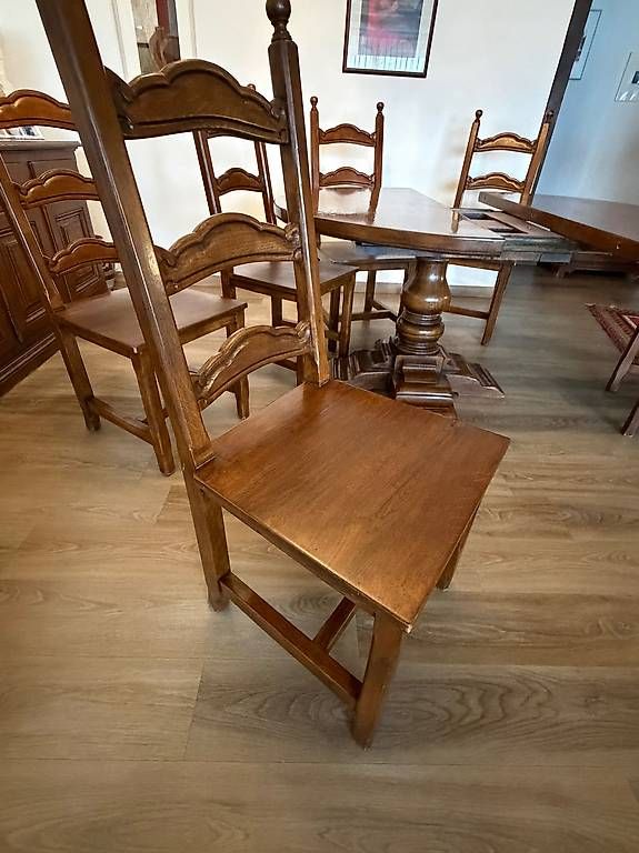 Set de table et chaises: Ensemble table et chaises en chêne massif – D'occasion à Fully par rod_k5jy 4