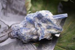 Kyanit  Rohstück  ab 5.-   Räumung    (1)