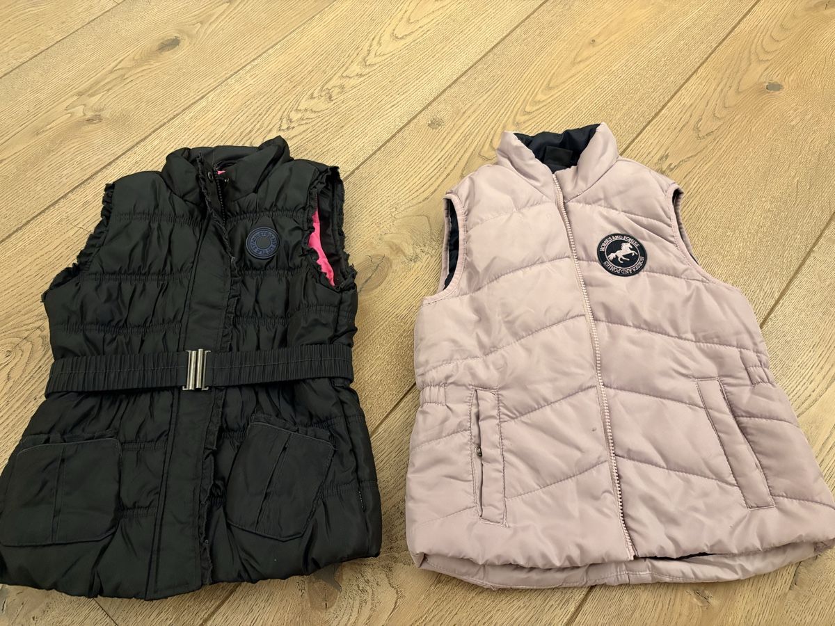 Altro abbigliamento per bambina: Winterweste/ Reitweste Gr. 128, 146 – Usato da Birmensdorf ZH venduto da Duraj