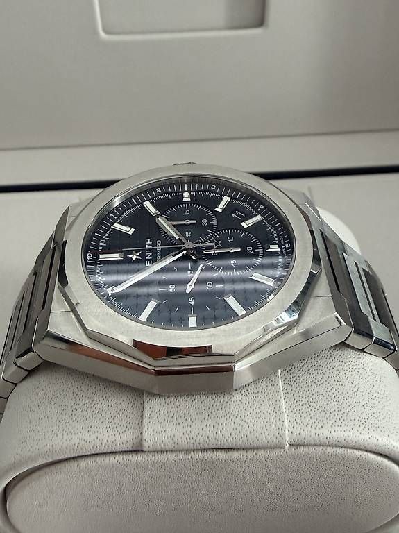 Zenith Uhren: Zenith Defy Skyline – Gebraucht aus Zürich von timeio-swapwatch 5
