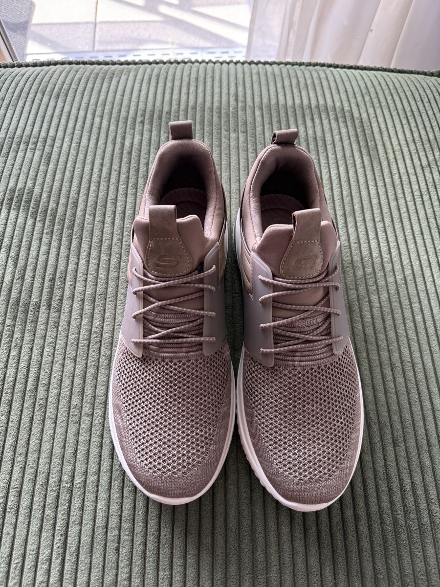 Skechers Scarpe da uomo: skechers (44) – Nuovo (secondo la descrizione) da Freidorf TG venduto da driftingforthrifting