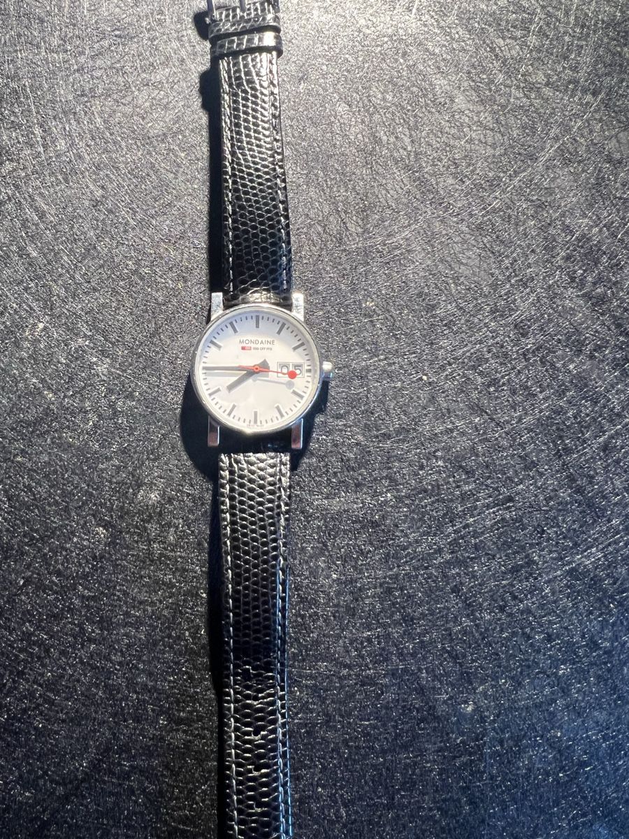 Mondaine Orologi: Mondaine SBB Uhr – Usato da Laufen venduto da groove60 1
