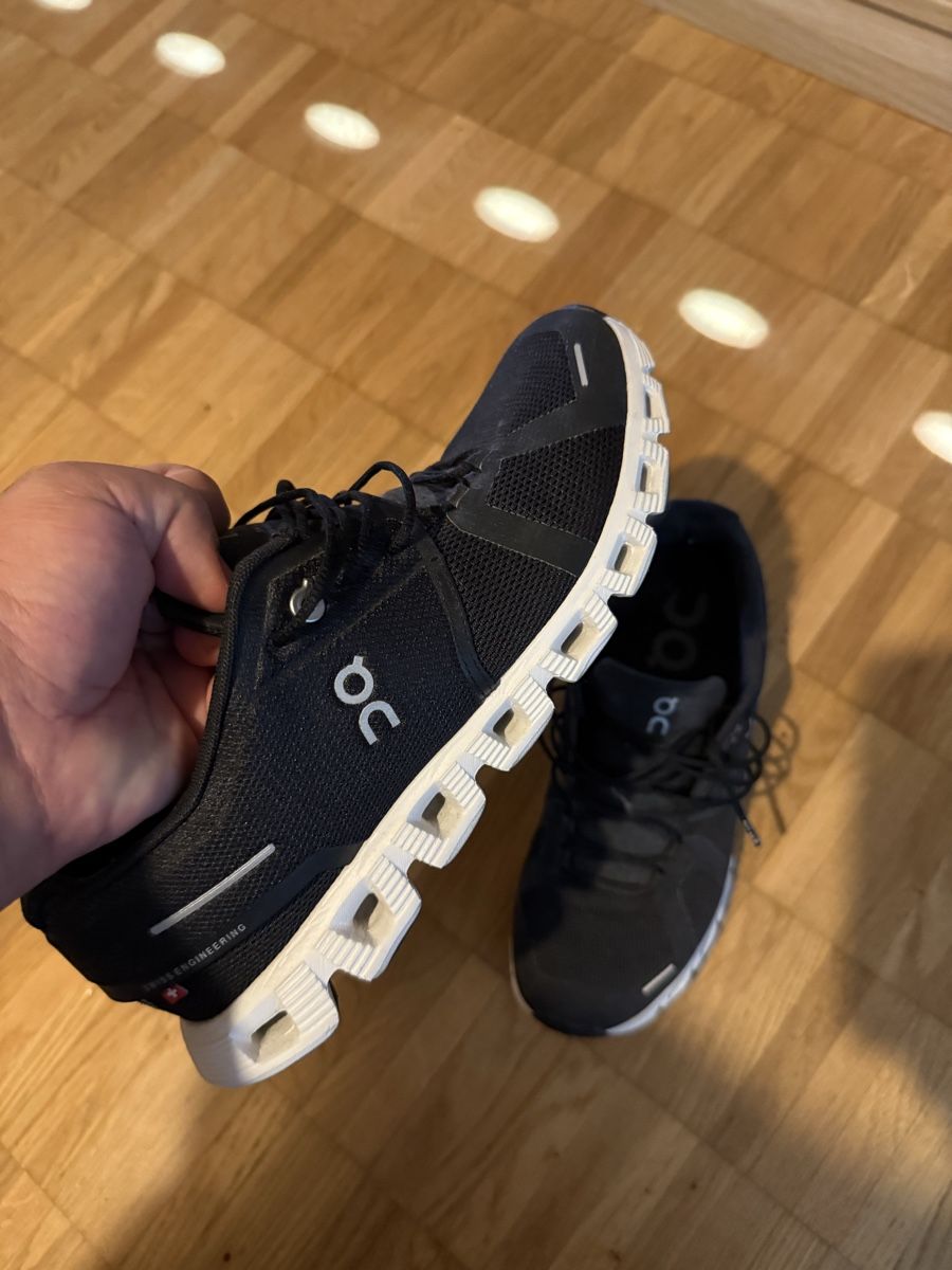 On Scarpe da uomo: On shoes for man – Usato da Aarau venduto da Kytzu 3