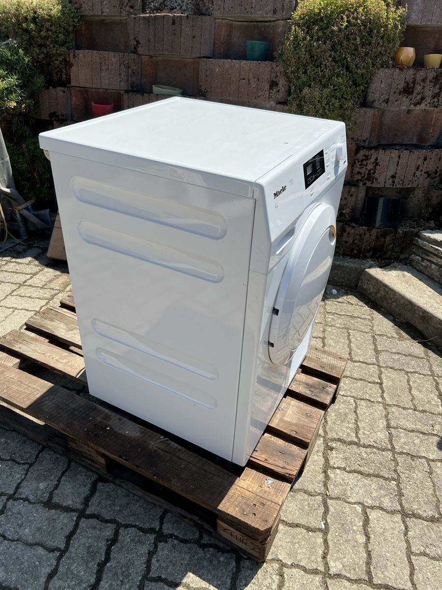 Miele Asciugatrici: Wäschetrockner Miele TKB350WP WTplus Eco CH – Usato da Villarepos venduto da Jonleu