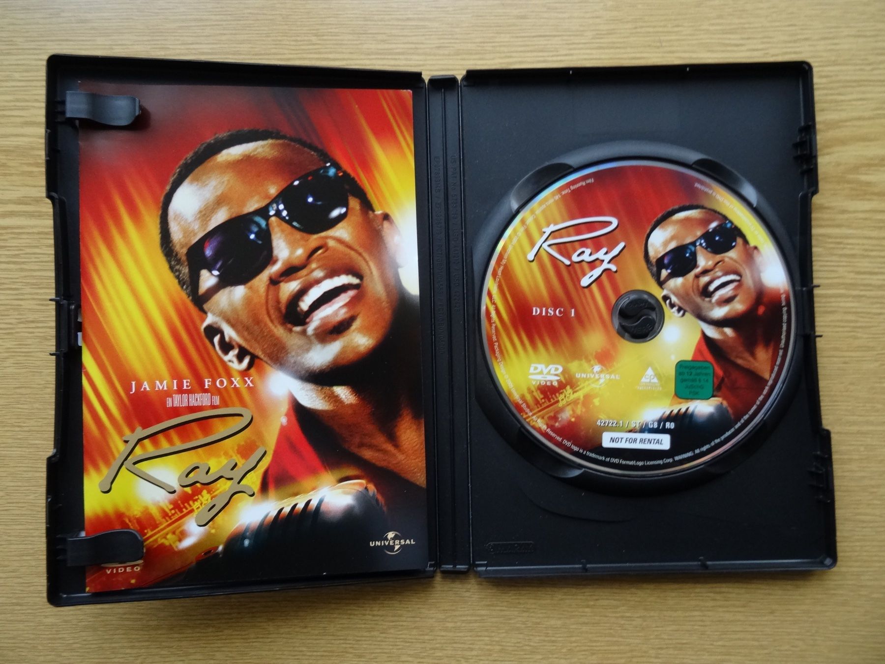 Alle DVDs: Ray- die Lebensgeschichte von Ray Charles DVD – Gebraucht aus Zürich von burdan 2