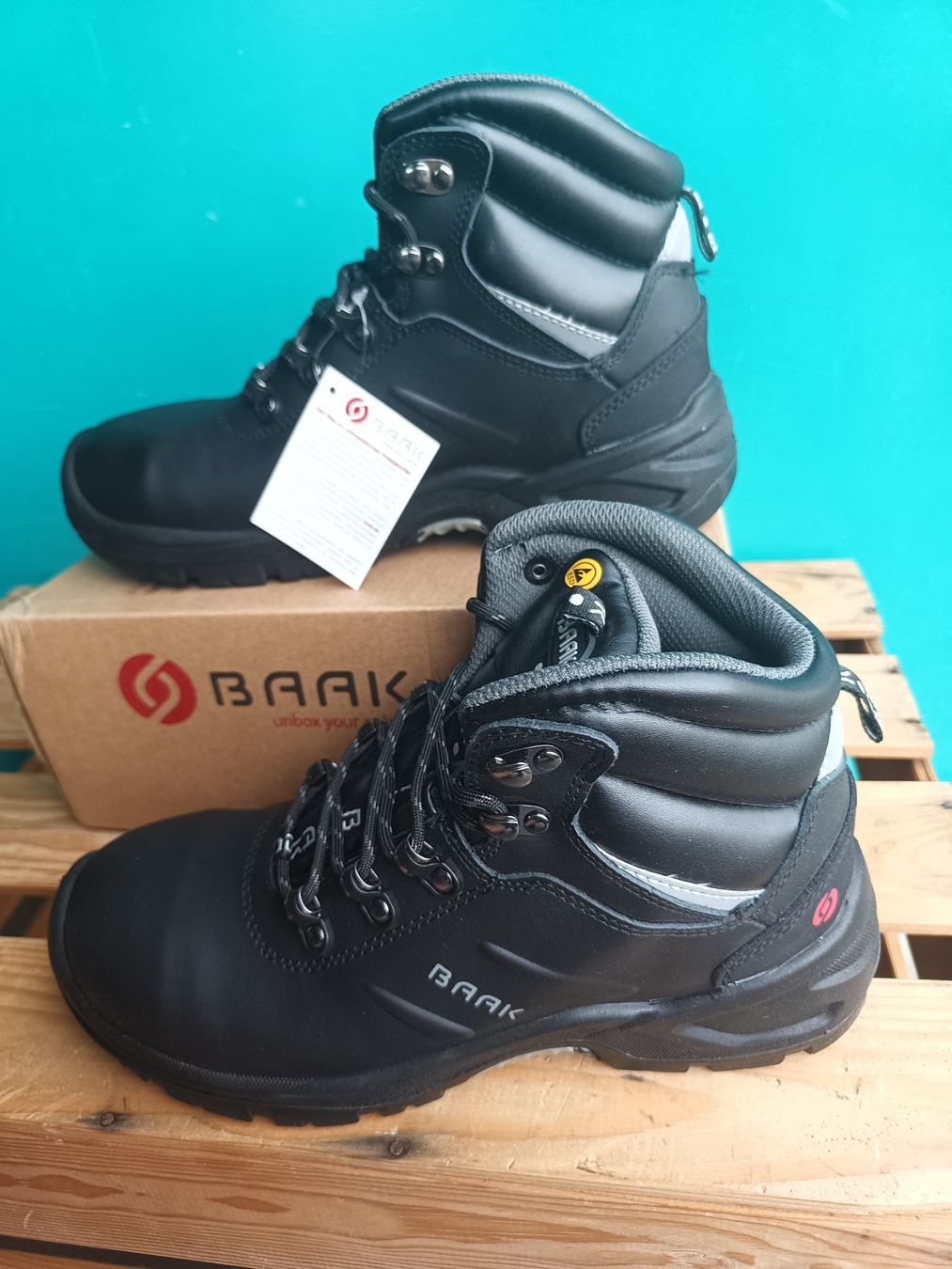 Scarpe da uomo: Baak Sicherheitsschuhe S3 SRC ESD 40 – Nuovo e nell'imballaggio originale da Oberegg venduto da 19franzi94 2
