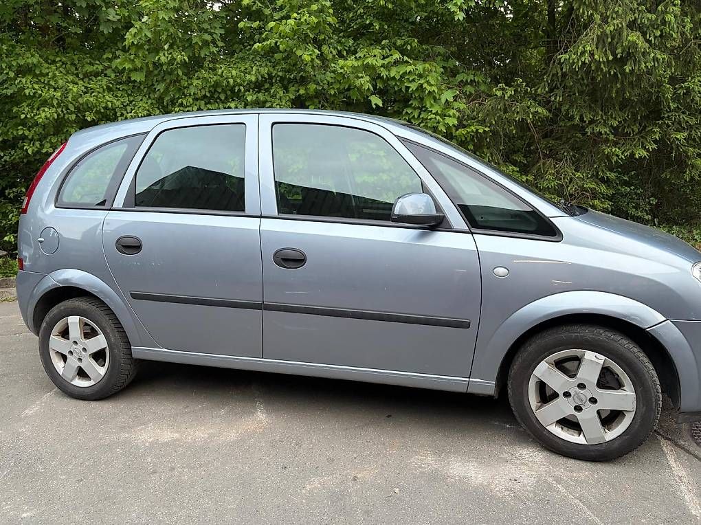 Opel Automobili: Opel Meriva A16 – Usato da Weisslingen venduto da Lautas02