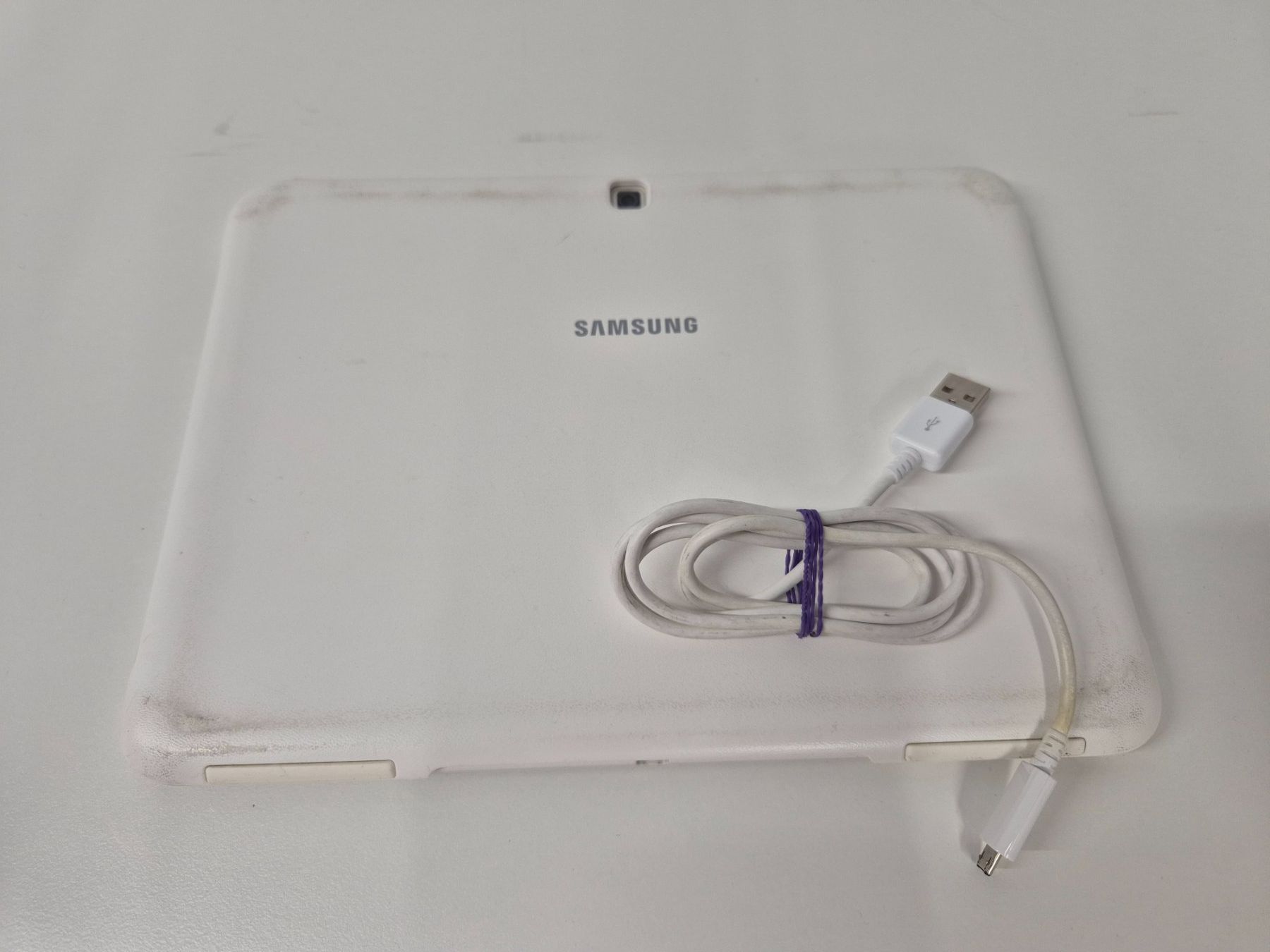 Samsung Tablet PC: Samsung Galaxy Tab 4 mit Hülle – Gebraucht aus Sitterdorf von Lenggi7 2