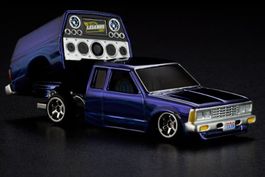 Hot Wheels 1986 Nissan 720 King Cab Low Rider RLC Exclusive